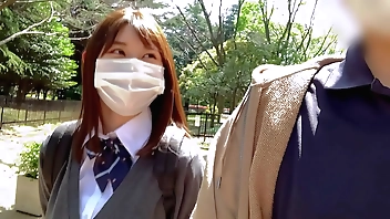 ハメ撮り　キレイと可愛いを兼ね備えたJKとハメ撮りセックス。美乳おっぱいを揉みまくり。パイパンマンコも刺激を受けてイキまくり。容姿端麗な女子校生に豪快な中出し。 https://bit.ly/3MvwkH9