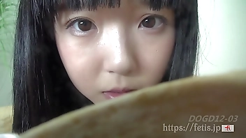 犬嗅ぎ美女　19才！ことりちゃん③ 自嗅ぎオナニー編（フェ血ス）