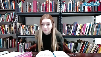 Amateur Teen Masturbates On Cam During Study Hall