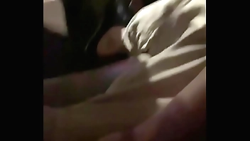 自己的老婆干起来真舒服