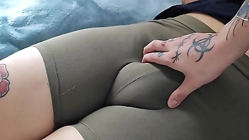 Leggings apretados de mi hijastra favorita