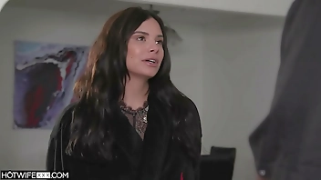 HotwifeXXX - Big Black Monster Cock Cums On My Married Bush (Violet Starr)