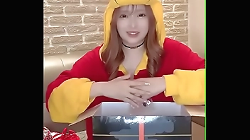 We made an adult tamarind box.