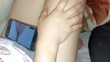 that's what happens when a woman watches porn, pussy is blinking, branquinha can't resist hits a handjob and asks to fuck nice until her pussy comes