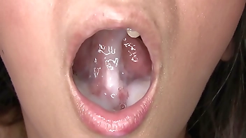 ビッチなギャルに精飲してもらいました！ - 神崎るみ 2