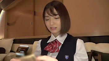 【圧倒的美女】【清純派】クラスの男子があこがれる可憐な女子●生がお金欲しさにオジサンと生ハメ #制服 #スレンダー #清楚 #ショートカット #実は1●歳【われめちゃん/めい(1●)/#008】