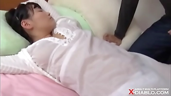 ニートの妹は隠れ巨乳 天野美優