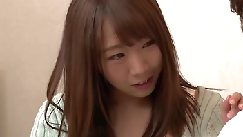 彼女が居ない間に彼女の親友と2人っきりで秘密のナイショSEXを満喫してしまった日の話。「あの子のことなんて忘れてもっと突いて…っ！」【パート4】https://bit.ly/3ywRmRl