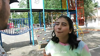 Tengo una cita a ciegas y nos ponemos cachondos hasta tener una rica follada-HISTORIA COMPLETA