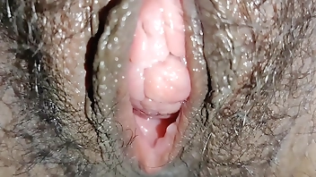 Desi bhabhi ki chut Mast hai