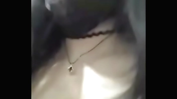 車震妹子當直播主啦!