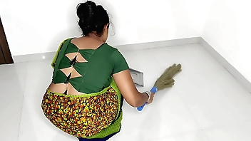 साफ सफाई वाली बाई को