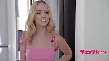 StepSis Proves She Sounds Hot When She Moans