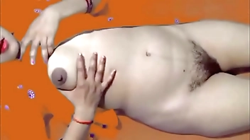 मेरी बीवी पीला सूट में कुंवारी लड़की से ज्यादा अच्छी लग रही थी क्लियर हिंदी में च**** देखें