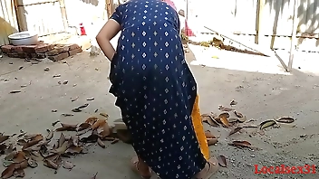 Clining Filds With Wife Shared And Fuck Outdoor ( Official Video By Localsex31)