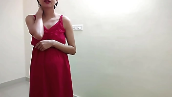 Big Step Brother Can't Stop Spying on Little Step Sister - saarabhabhi6