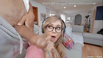 Cheating Gamer Distracted by Huge Cock - Kali Roses / Brazzers  / stream full from www.zzfull.com/hude