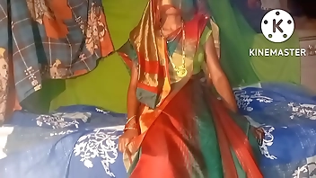 Desi  bhabhi  wife fucking doggy