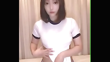 I tried on a handsome, echi-chi gym uniform with great lower tits!