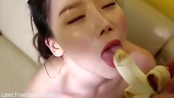 Hot Korean getting Eatin for Breakfast
