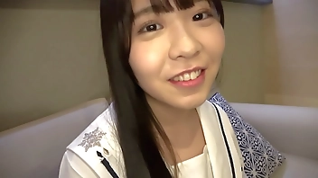 彼氏持ちだけど生でオジサンと交尾できる美女J系！顔・身体・乳すべてが完璧なJK!