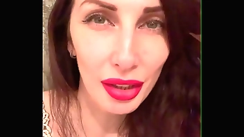 Dick rate by Pornstar Liza Virgin