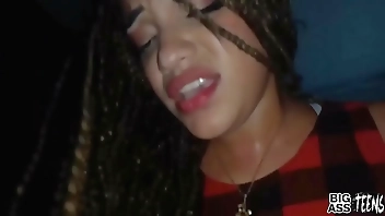 Slutty nympho बहन ने मुझे ऊपर बांध दिया और मुझे बेकार कर दिया वह मेरे डिक को उसके गधे में तब तक डालता है जब तक मैं उसके बिल्ली में सह और उसके मुंह में वह निगलती है और दूध चूसती है मेरी सौतेली बहन की फूहड़ Xvideos बिग गधा