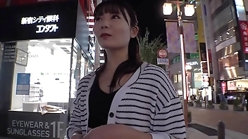 【緊急取材】謝礼金と引き換えに不倫中出しSEX！物欲性欲が止められない！カネを積めばこの絶品ボディに何回でも中出しできる！ Part1