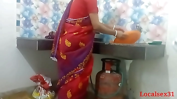 Desi Bengali desi Village Indian Bhabi Kitchen Sex In Red Saree ( Official Video By Localsex31)