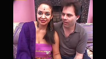 Girls Of The Taj Mahal #9, Scene 3