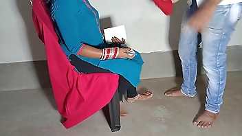 टेलर की बेटी ने पेंट का नाप लेने के बहाने लण्ड पकड़ा और चूत चुदाई XXN Tailor Sex