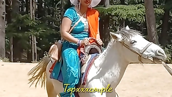 सुन्दर भाभी की मजेदार चुदाई।