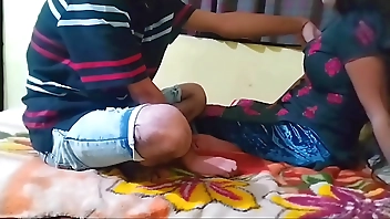 गांव के लड़के ने दिल्ली की लड़की को पटाके चोदा xxx soniya bhabi