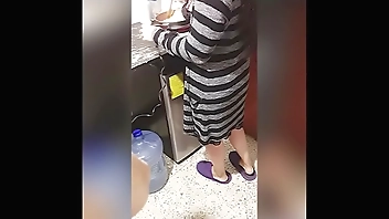 Cómo COGERTE a tu SUEGRA y a su HIJASTRA al MISMO TIEMPO! MADURA Mexicana me la CHUPA por DINERO y su HIJASTRA #1 ! Trio Casero! HOT MEXICAN MILF Suck Dick for Money!