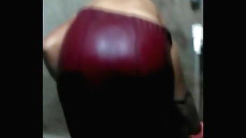 Horny wife bath open peticot.