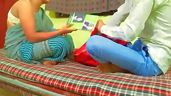 Teacher ने पढ़ाई के बहाने अपने स्टूडेंट का लैंड लिया