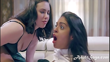 18yo Virgin Student Fucks Under Peer Pressure - Casey Calvert, Vienna Black