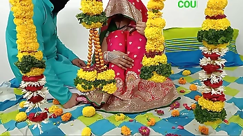 फूलों से सजाई हुई सुहागरात बहुत याद कर रहा था