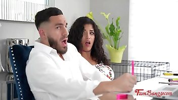 StepSiblings Stuck, Decide To Fuck - Gabriella Lopez