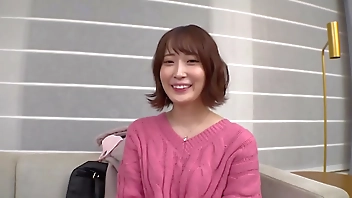 【マスク外してもらってイイですか？1人目】経験人数3桁超え！清楚な顔してヤリマンの色白美美美ボディー女子をガン突き！男を食い漁るプロフェショナル美マ○コに中出し2連発！！