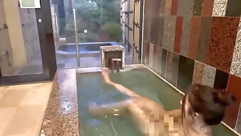 【筑波山夜の温泉】