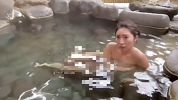 【ドラゴン温泉】