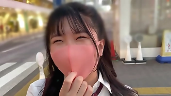 ハメ撮り 張艶ボディと黒髪に魅了される生ハメSEXからの看護師コスプレで大興奮自振ピストン。自分から気持ちよくしてあげるちおじゅぷじゅぷ加えこむ。　https://bit.ly/3cJmHIn