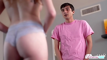 Stepsisters Sticky Panties Amber Stark