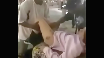 En plena calle voyeur