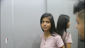 I fuck my new neighbor from the residence complex- porn in Spanish