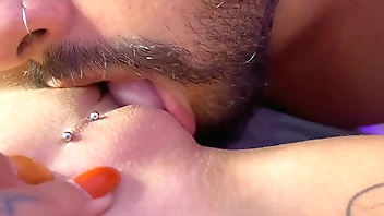Sucked my hot pussy till it squirts - Squirt - Romulo Pontess
