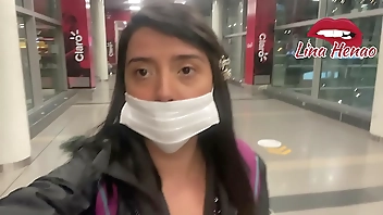 Exhibitionism - I'm a very naughty bitch so I take advantage of the fact that I'm going on a plane to masturbate until I squirt