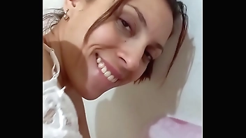 My stepsister sucked my dick and make me fuck her doggystyle until I cum on her big ass