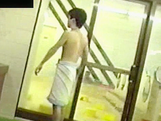 Horny Japanese Hunk Reveals his XXX Butt in Nippon XXX Porn